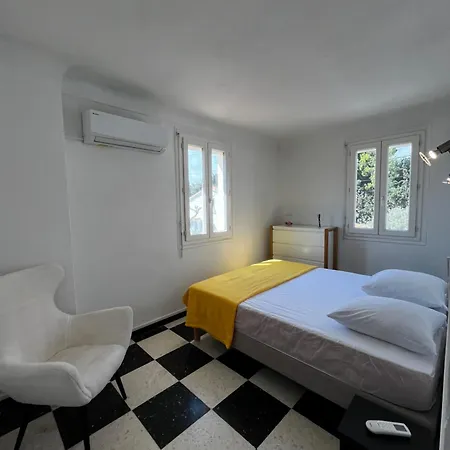 アパート Charmante Maison Canetoise Proche Et Commodites ! カネ
