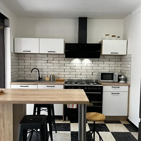 アパート Charmante Maison Canetoise Proche Et Commodites ! カネ