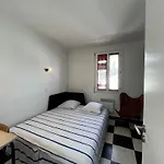 Charmante Maison Canetoise Proche Et Commodites ! Apartament