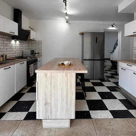 Charmante Maison Canetoise Proche Et Commodites ! Apartment