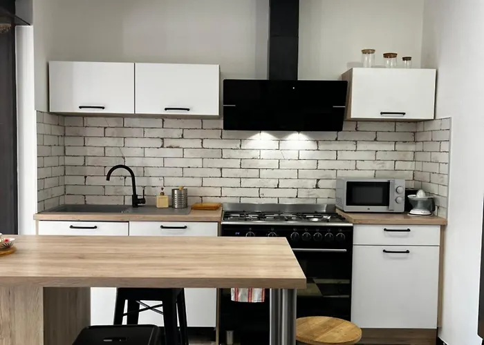 아파트 Charmante Maison Canetoise Proche Et Commodites ! 카네트